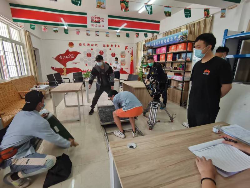 衡山县广告片拍摄公司：极简主义践行者，少即是多的视觉哲学